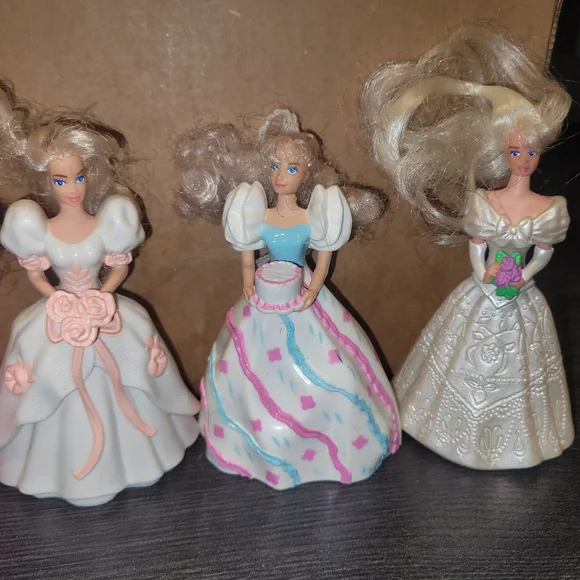 ❤️Barbie Miniature Dolls Set Of 5 - Picture 4 of 5